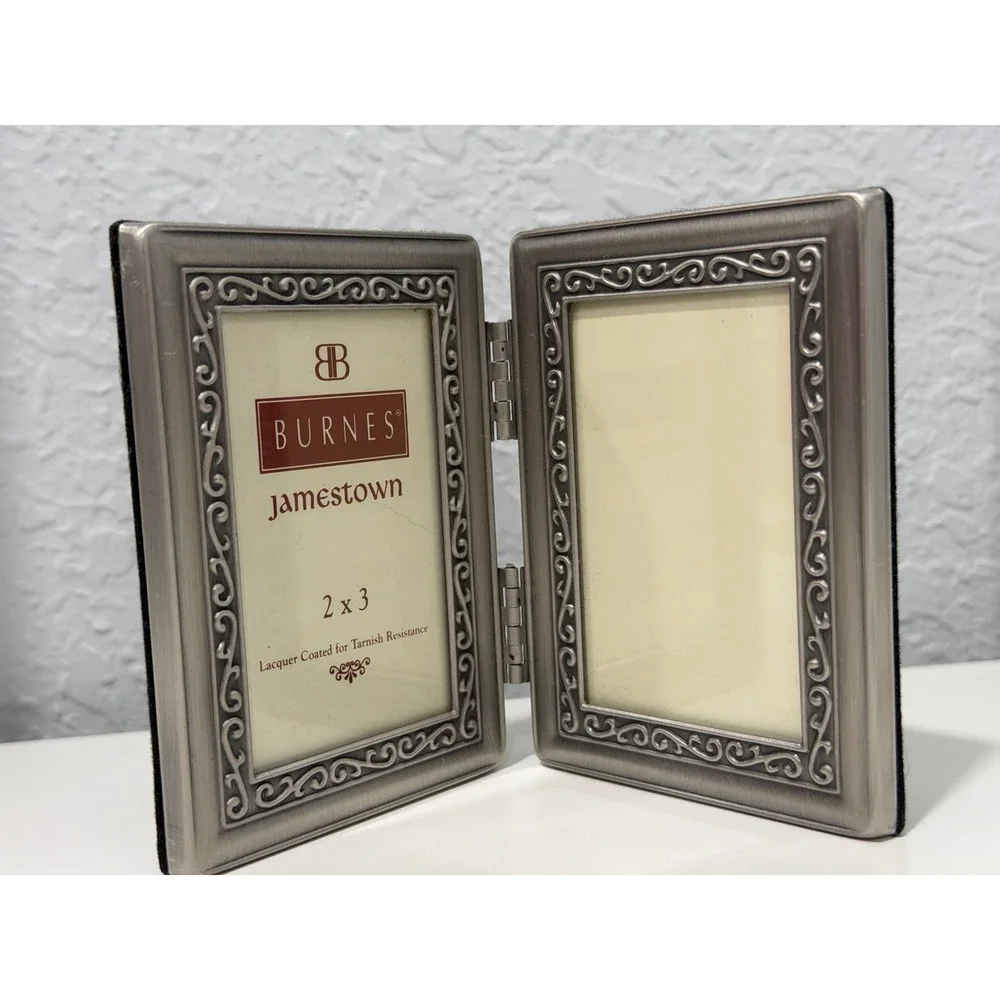 Burnes Jamestown Picture Frame Unisex Silver Tone Double Hinged Scroll 6 x 4‎ 